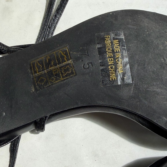 Used Jeffrey Campbell Elegant Black Strappy Heels size 7.5 - Picture 4 of 4